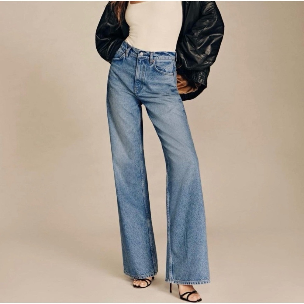 Reformation Cary High rise Slouchy Jeans- 27